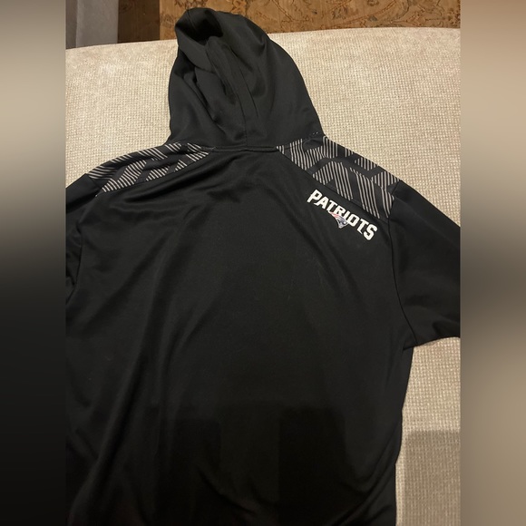 Patriots sweatshirt - Picture 2 of 2